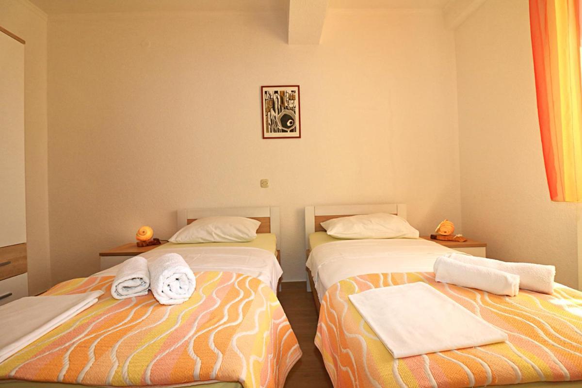 Broscica 16 Apartment เยเซรา ภายนอก รูปภาพ